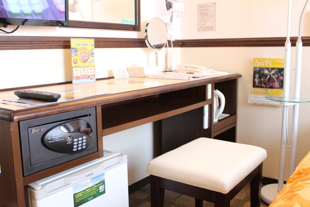 โรงแรม Toyoko Sannomiya-eki Higashi 3*